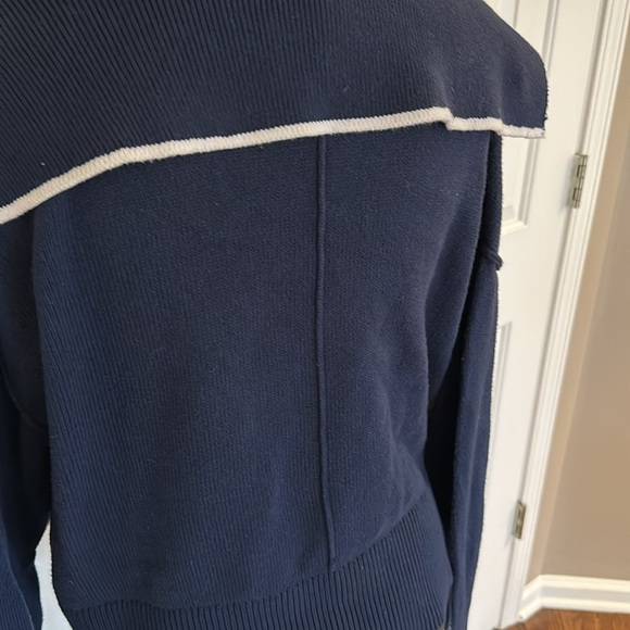 Navy sailor collar sweater. Size small - Picture 3 of 6